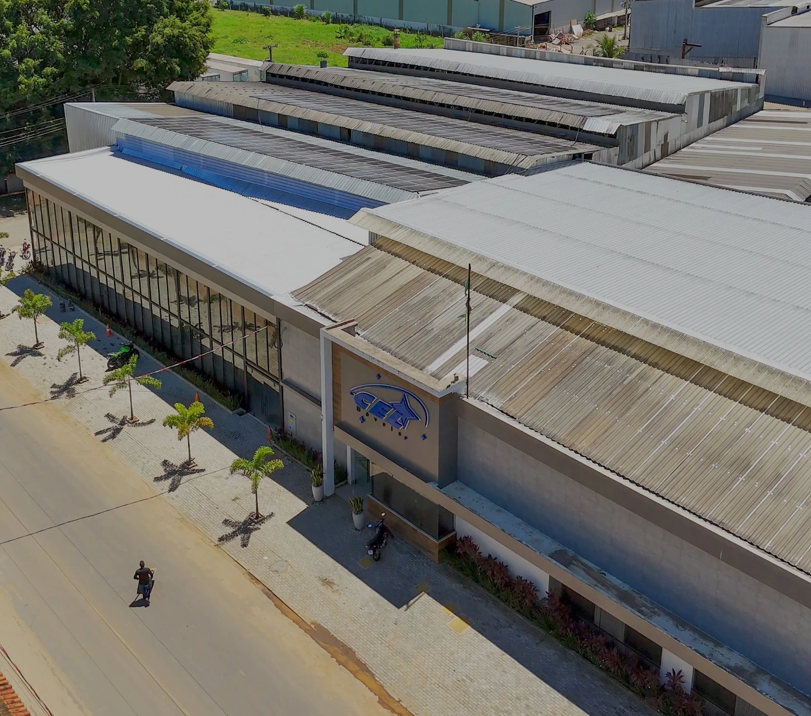 Fábrica e showroom CEL Móveis em Visconde do Rio Branco